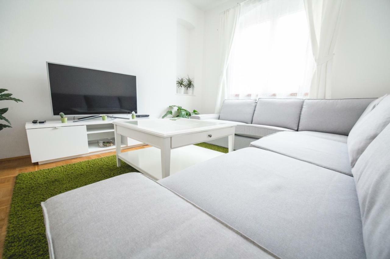 Ferienwohnung Alpi Гарміш-Партенкірхен Екстер'єр фото